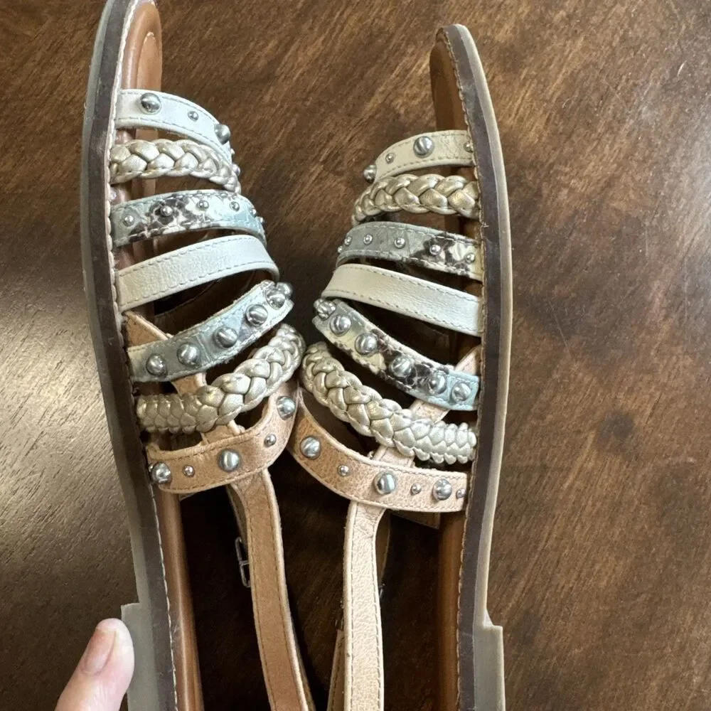 Crown Vintage Sandals Flats Strappy Metallic Neutral Studded Pavla Size 7M